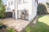 Terrasse mit Garten - Reihenendhaus in bester Wohnlage