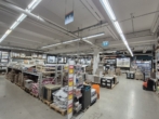 Markt Innen - Gewerbeimmobilie mit Verkaufs- und Lagerflächen